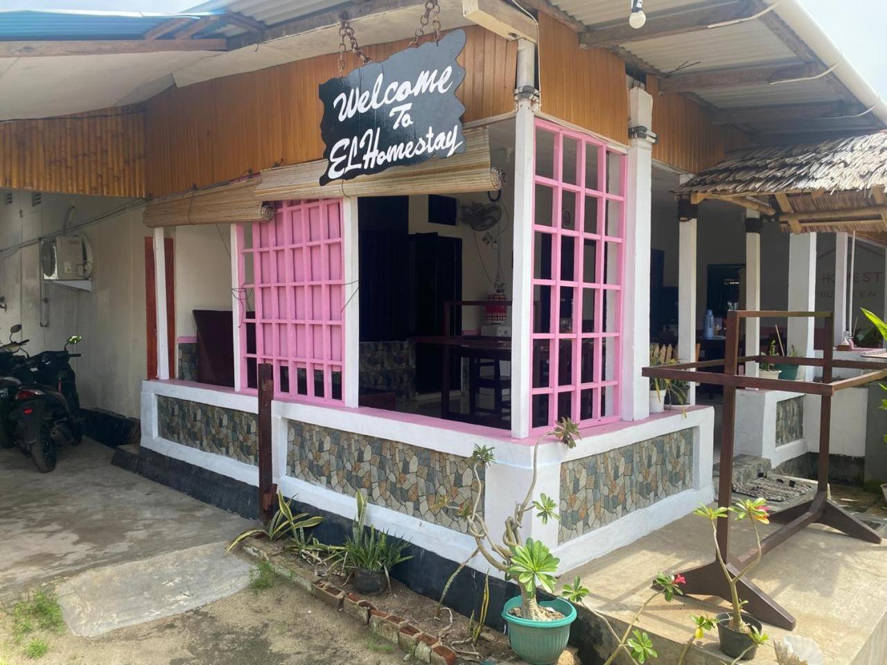 El Homestay Bunaken Exterior foto